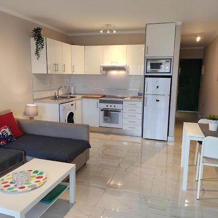Casa Aurora Apartment Tías Екстериор снимка