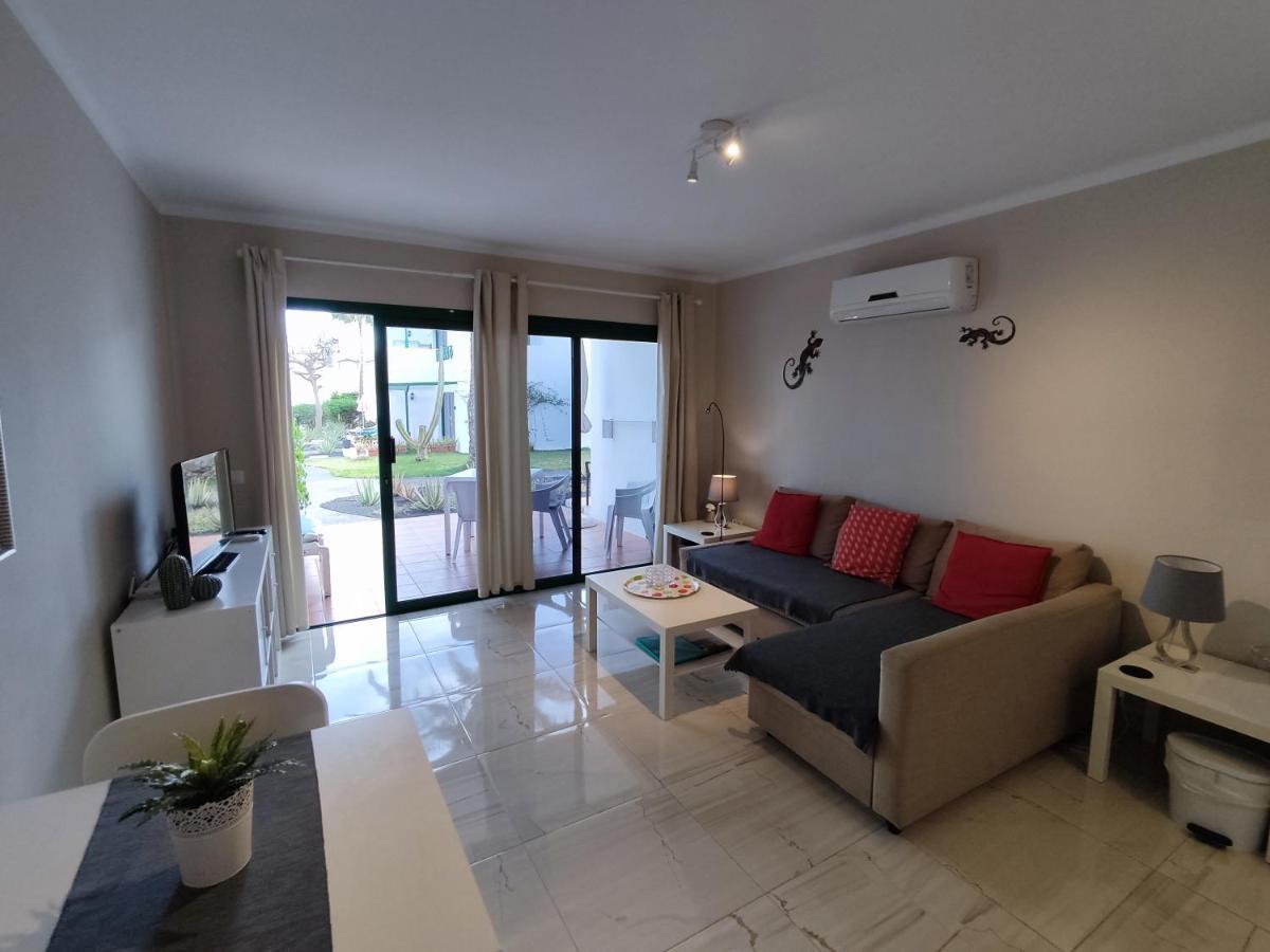 Casa Aurora Apartment Tías Екстериор снимка
